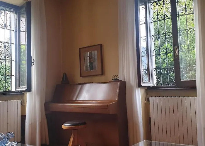 Апартаменты Ground Floor Lakeside Winter Escape Garden & Comfort On Колико