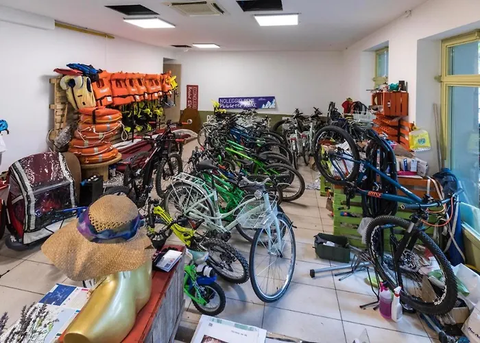 Апартаменты Ground Floor Lakeside Winter Escape Garden & Comfort On