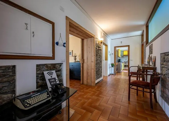 Ground Floor Lakeside Winter Escape Garden & Comfort On Апартаменты