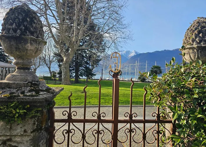 Groundfloor Lakefront Garden Bike&boat& Scooter Apartamento